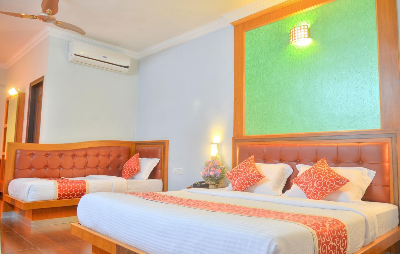 Akshaya Palace Inn Mysore Extérieur photo