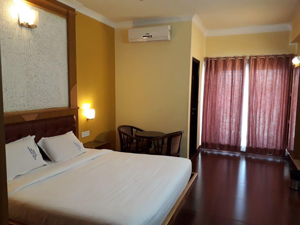 Akshaya Palace Inn Mysore Extérieur photo
